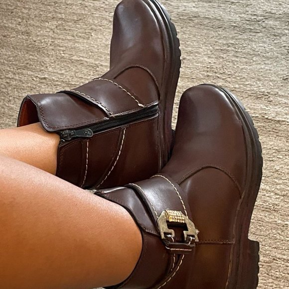 Vintage Artificial Leather Ankle Boots - Picture 4 of 10